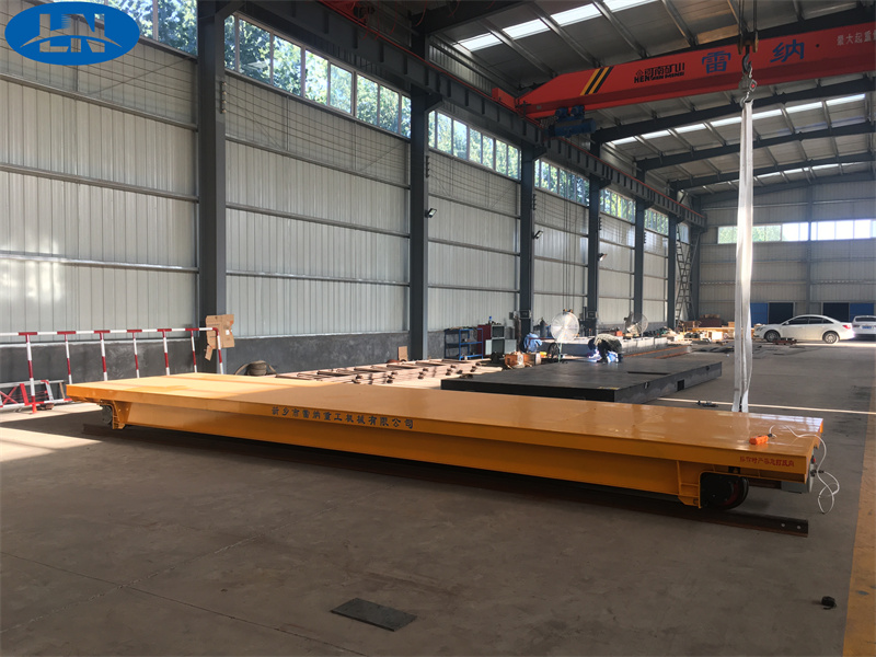 Tá tús á chur amárach.