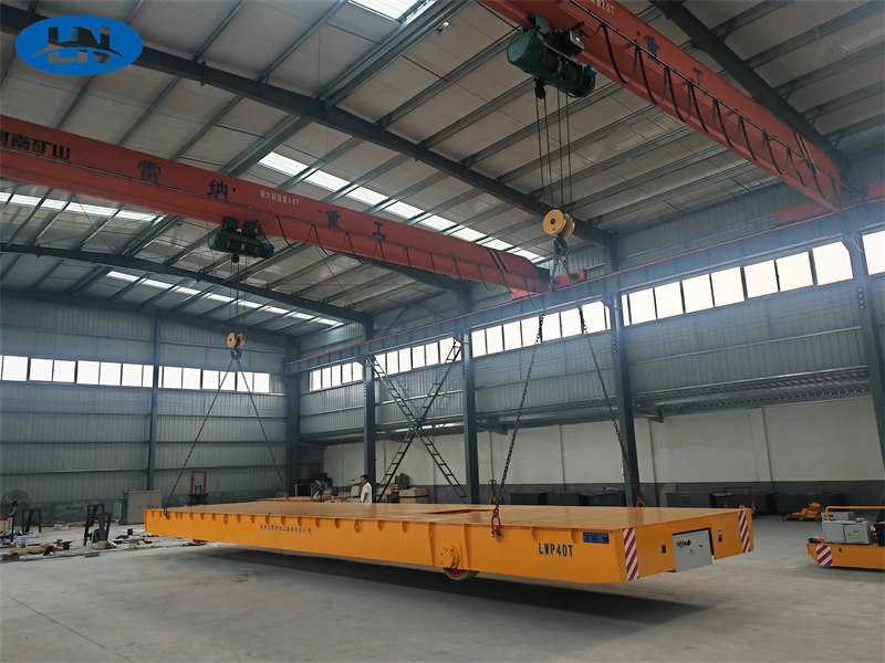 13) Cumann Uaimheadóireachta na hÉireann (cuid de Chumann).