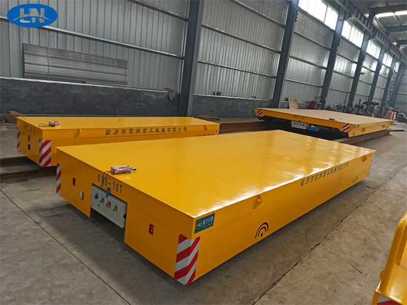 Tá tús á chur amárach.