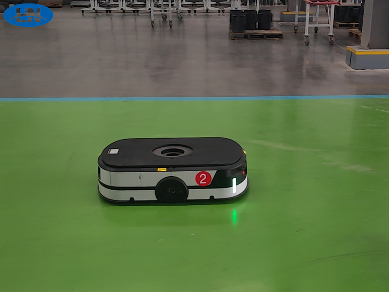 Tá tús AGV agus Lifting.