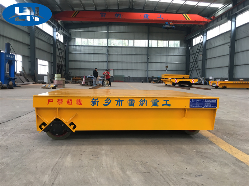 13) Cumann Uaimheadóireachta na hÉireann.