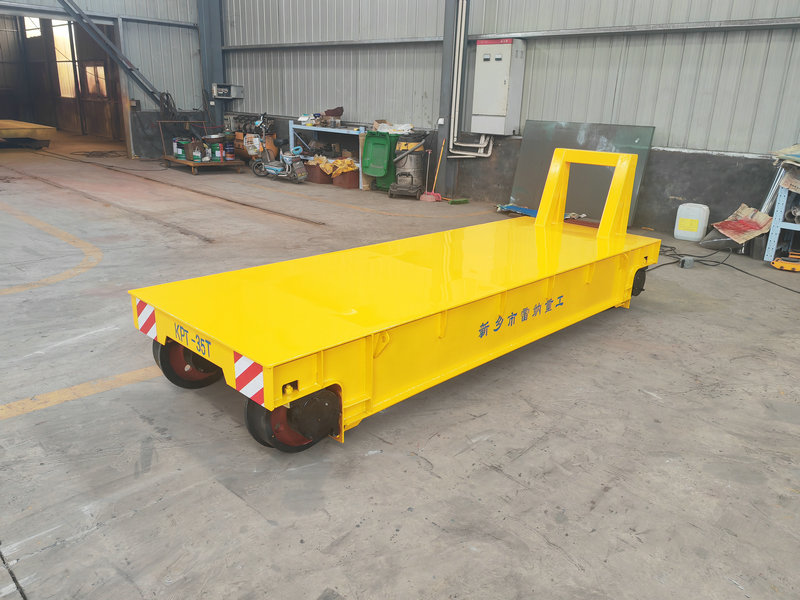 13) Cumann Uaimheadóireachta na hÉireann (cuid de Chumann Tarr).