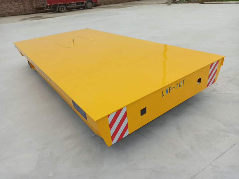 Tá tús á chur amárach le hobair athchóirithe atá beartaithe ar 22 scoil a thóg Western Building Systems