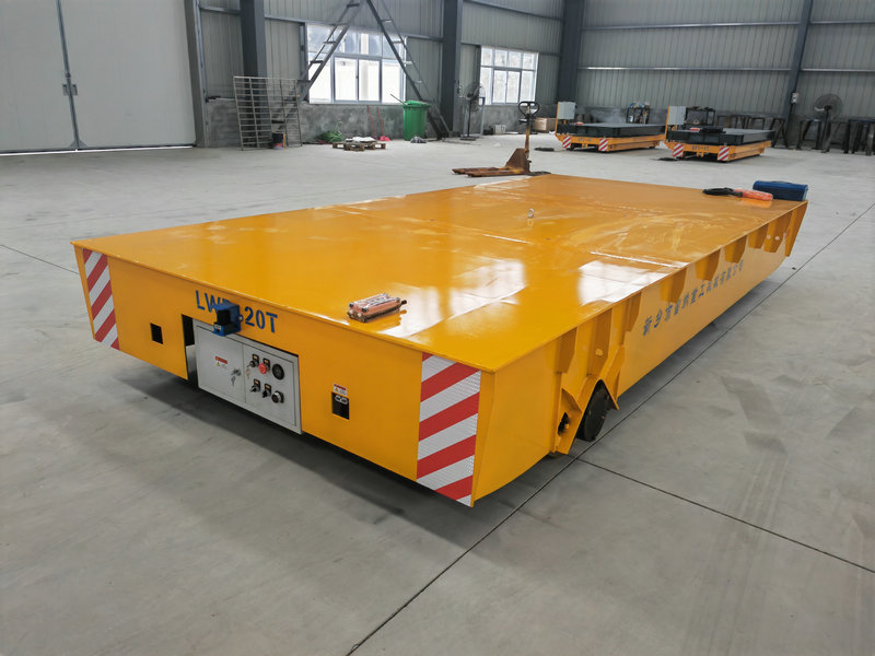 Tá tús á chur amárach le hobair athchóirithe atá beartaithe ar 22 scoil a thóg Western Building Systems