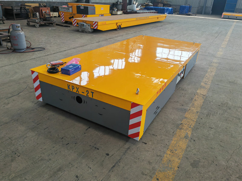 13) Cumann Uaimheadóireachta na hÉireann (cuid de Chumann Tarrtháil Uaimhe na hÉireann).