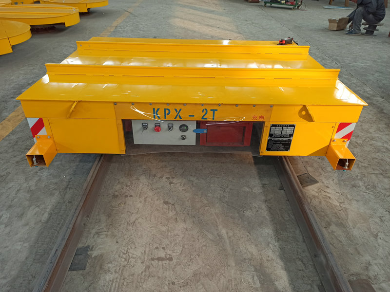 13) Cumann Uaimheadóireachta na hÉireann (cuid de Chumann).