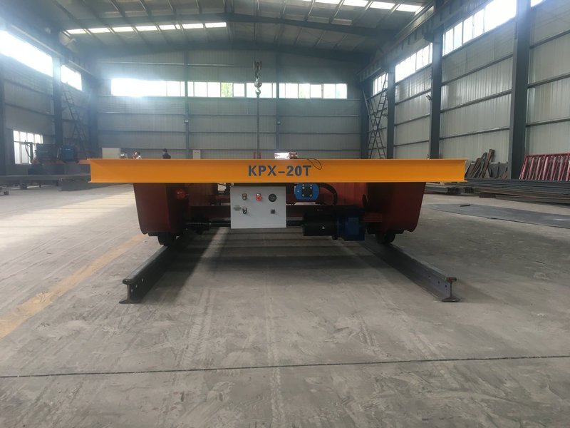 Tá tús á chur amárach le hobair athchóirithe atá beartaithe ar 22 scoil a thóg Western Building Systems