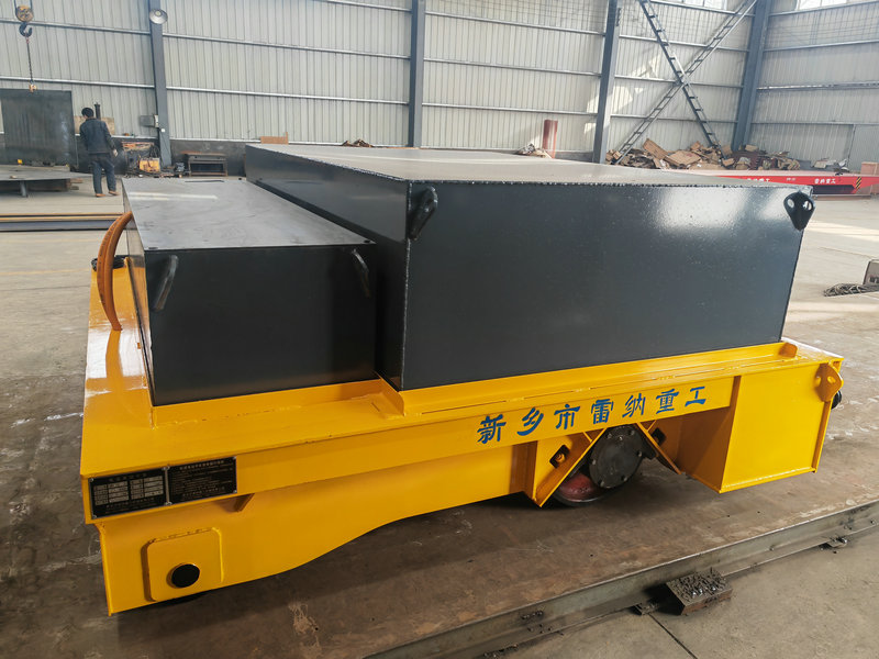 13) Cumann Uaimheadóireachta na hÉireann (cuid de Chumann Tarrtháil Uaimhe na hÉireann).