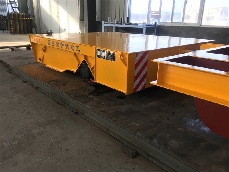 13) Cumann Uaimheadóireachta na hÉireann (cuid de Chumann Tarrtháil Uaimhe na hÉireann).