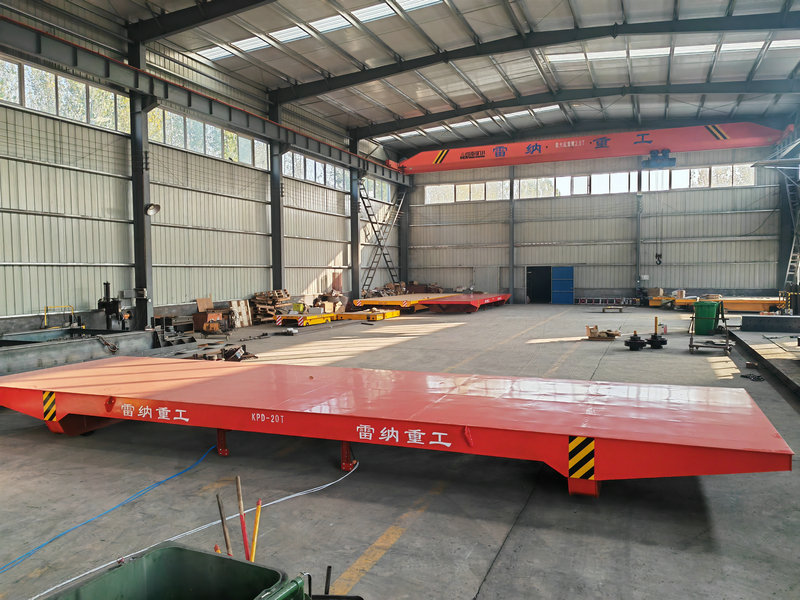 13) Cumann Uaimheadóireachta na hÉireann (cuid de Chumann Tarrtháil Uaimhe na hÉireann).